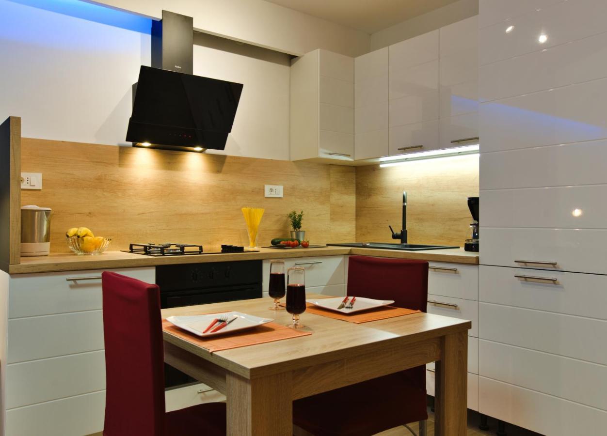 Apartments Kiwi Rovinj Exterior foto